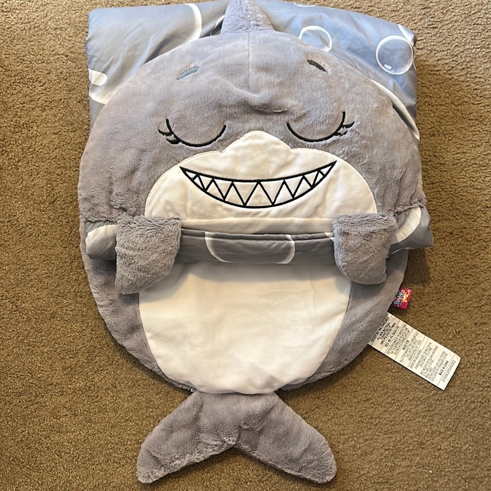 Shark Happy Napper